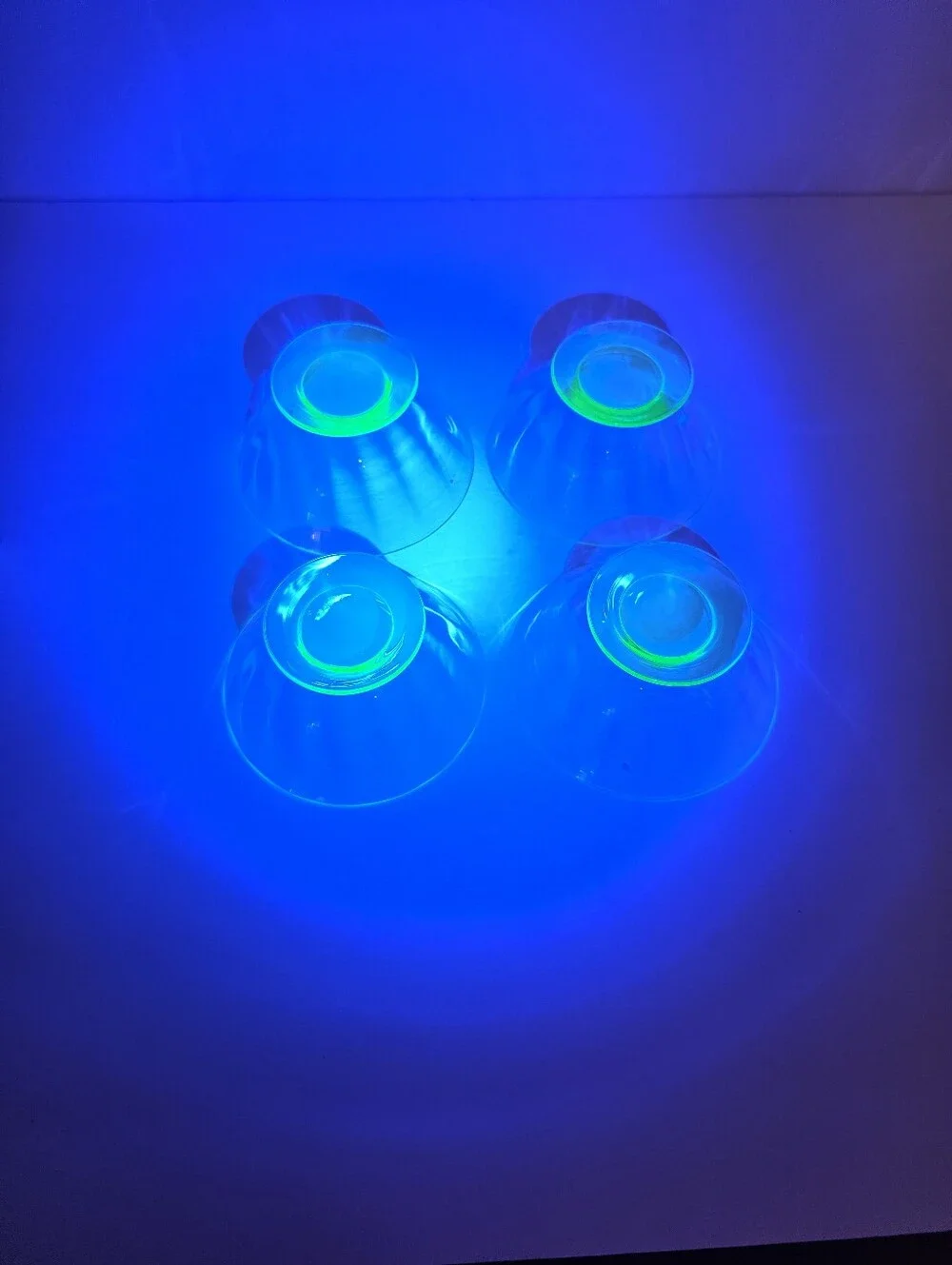 Uranium Depression Glass Green Sherbet Ice Cream Bowls Glass Glows - Lot of 4